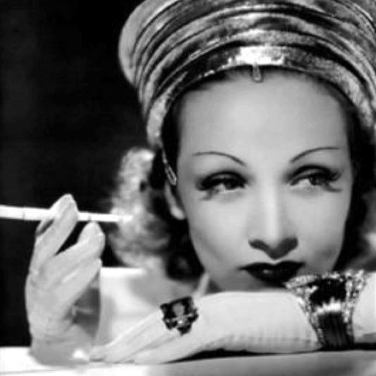 IL COCKTAIL RING O ANELLO DA COCKTAIL