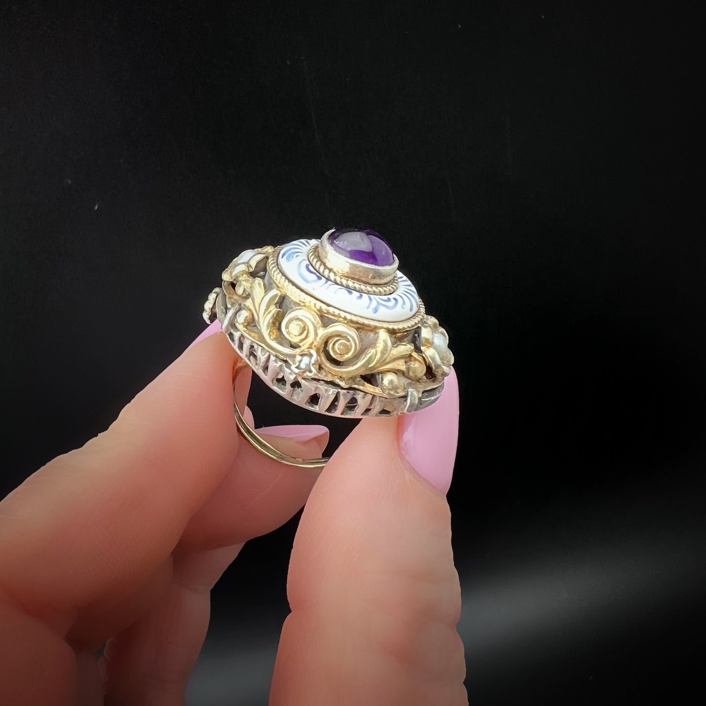 Antique Ring with Austro-Hungarian Brooch and Cabochon Amethyst in Gold-Plated Silver and Gold