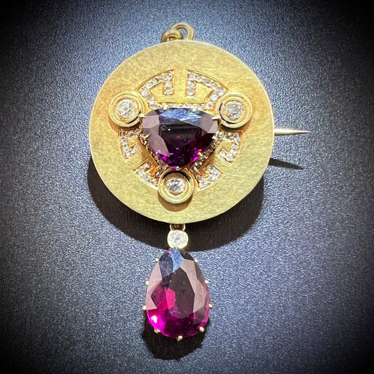 Pendente spilla Art Deco in oro, ametiste, diamanti