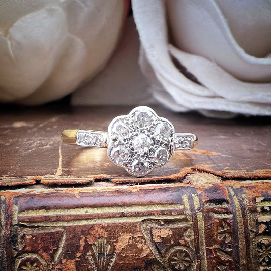 Anello Vintage in Oro e Platino con Diamanti a margherita