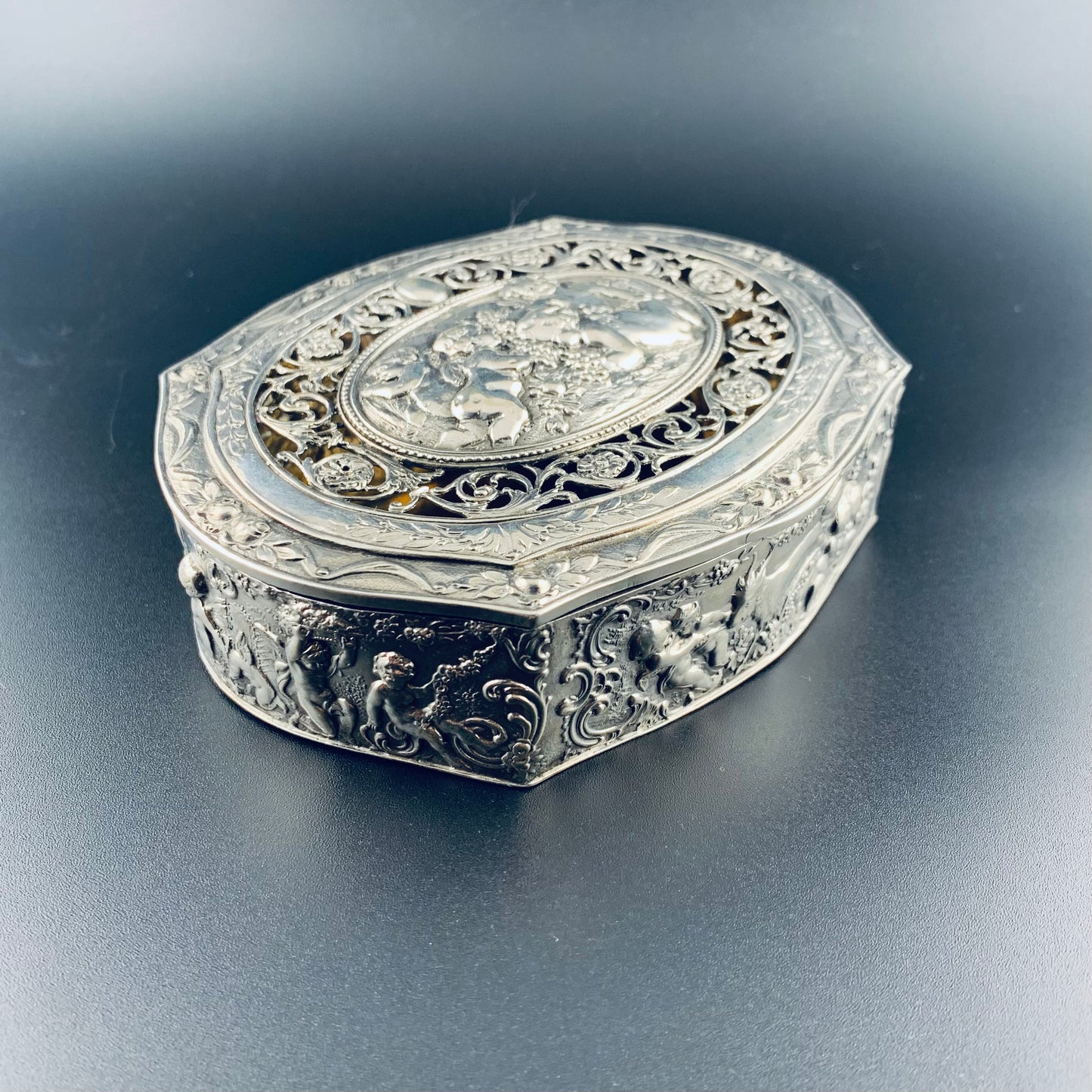 Deutsche Silberdose aus den frühen 1900er Jahren