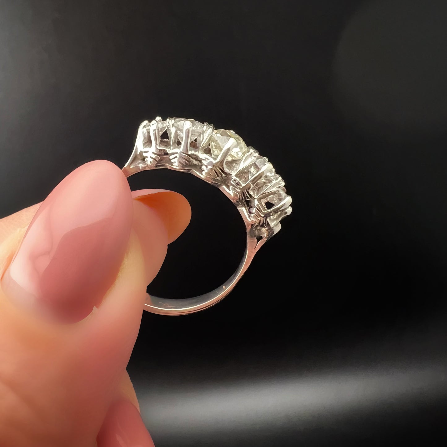 Wedding ring with five old mine diamonds, total estimated 1 ct