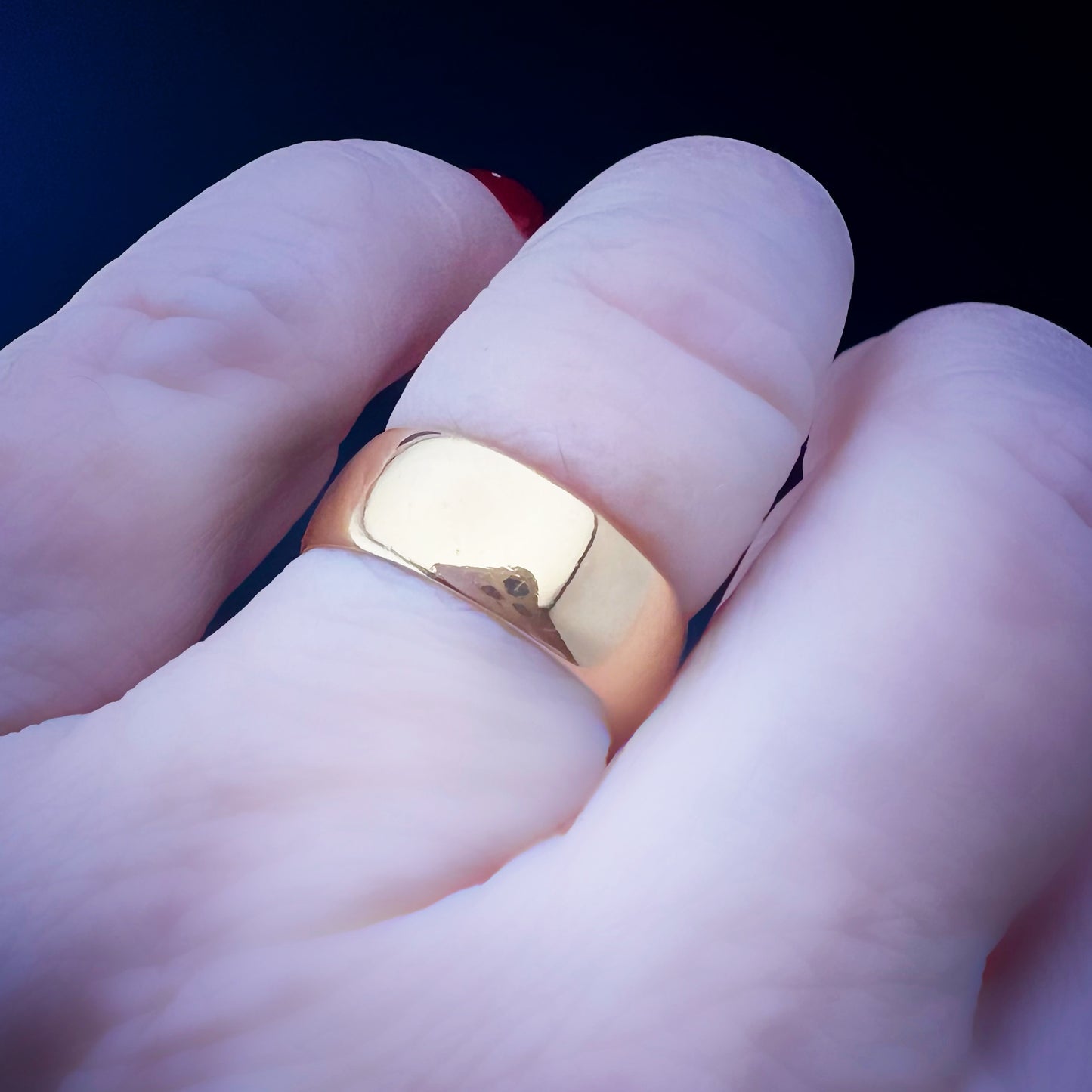 Antique 22-karat gold wedding ring – Birmingham, 1918