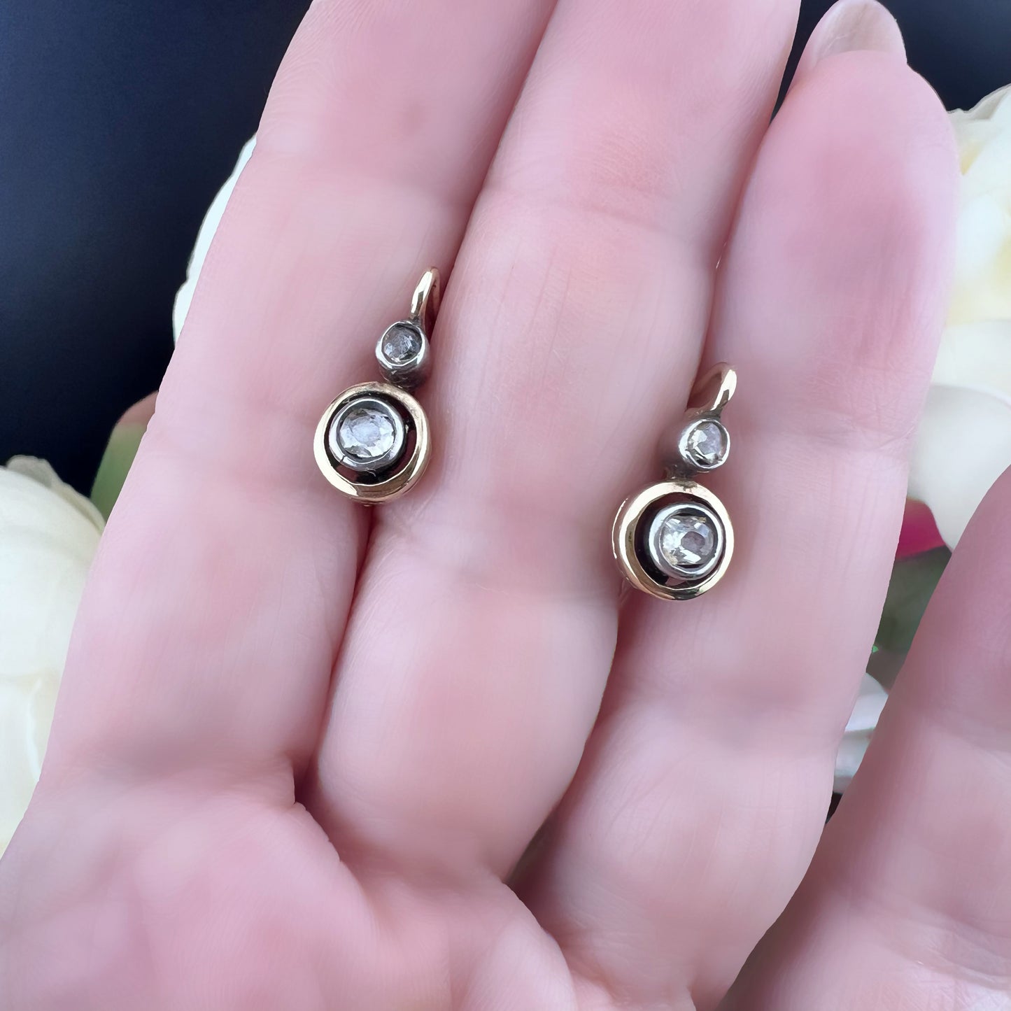 Vintage gold and diamond earrings – 1940s