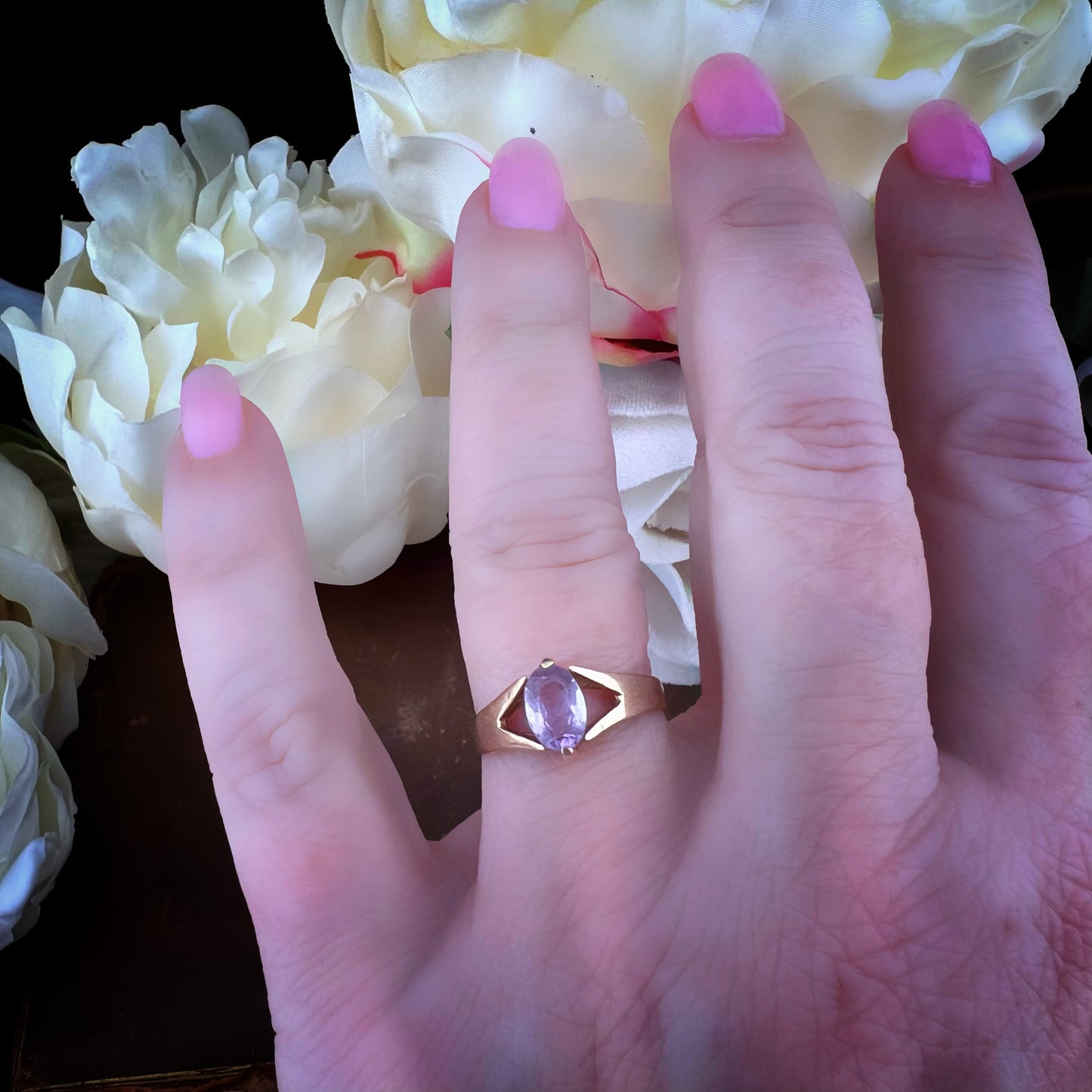 Anello vintage con ametista ovale – anni ’70