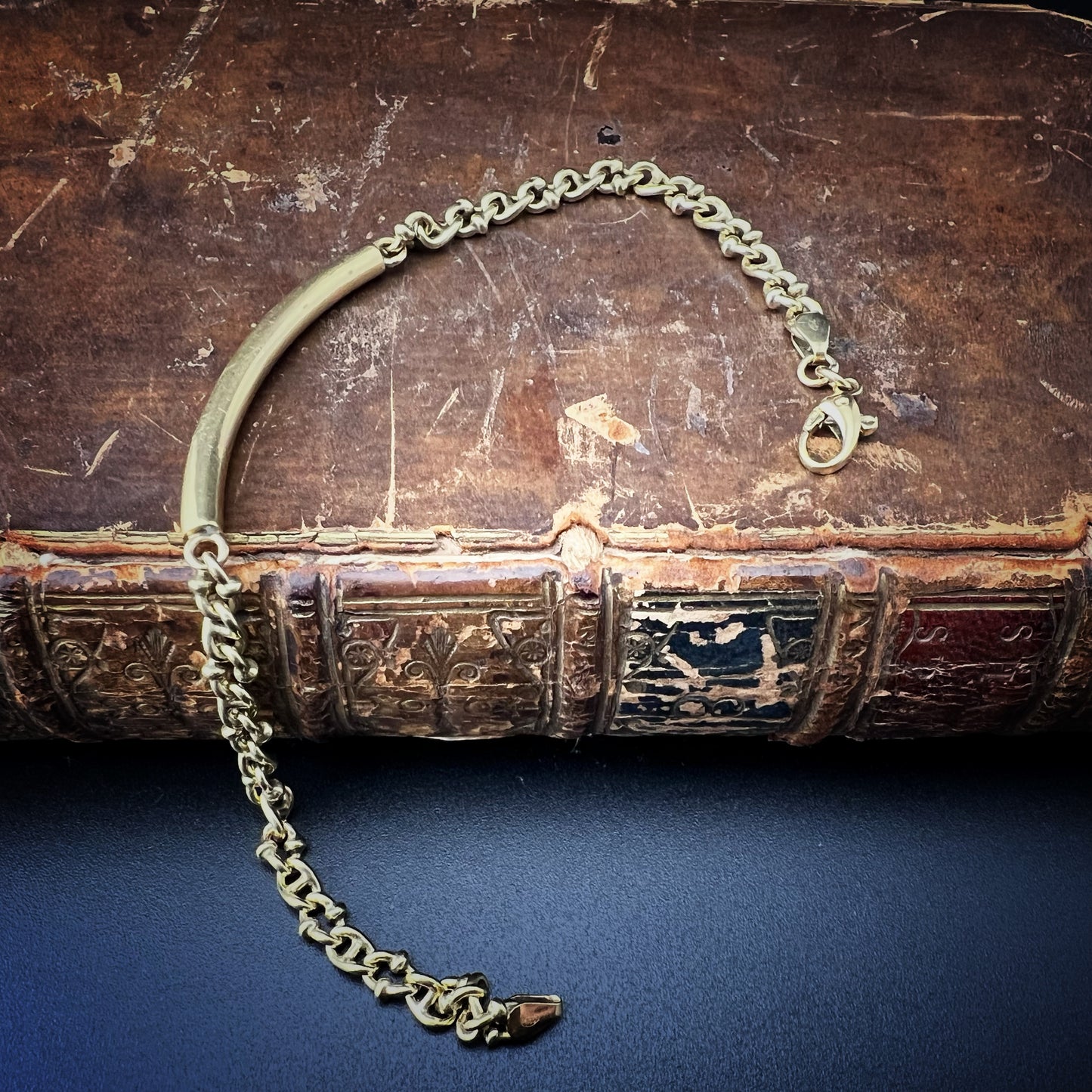 Armband aus 18-karätigem Gold