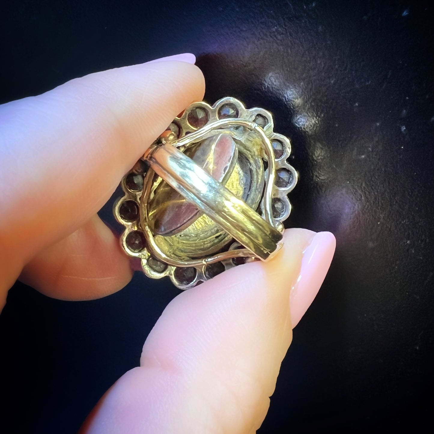 Gold locket ring with garnets and pearls, Italy, c. 1880