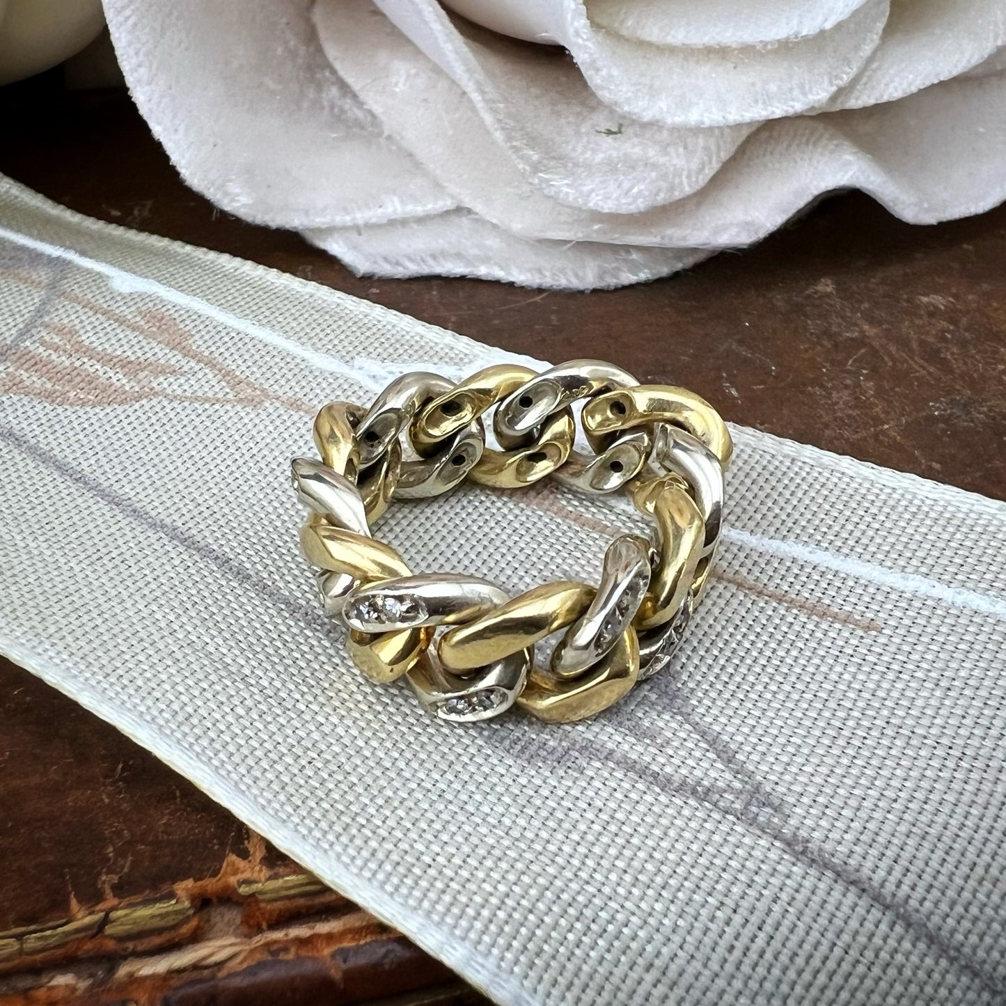 Anello a Maglie con Diamanti – Oro Giallo 18 ct, Italia, Anni ’70-’80