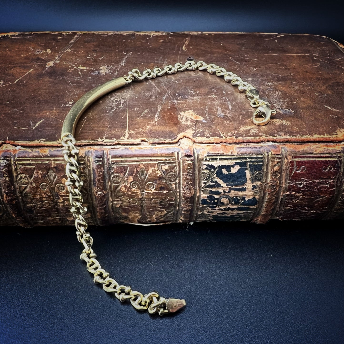 Armband aus 18-karätigem Gold