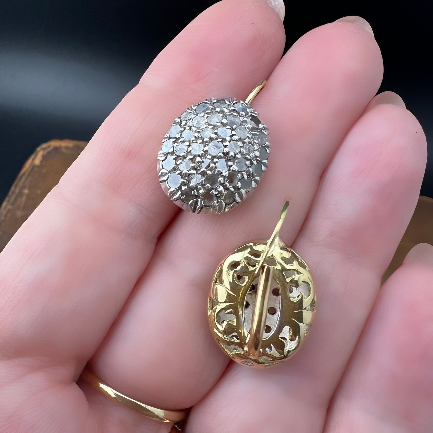 Pair of oval patch earrings, 18 ct gold, silver and diamond rosettes