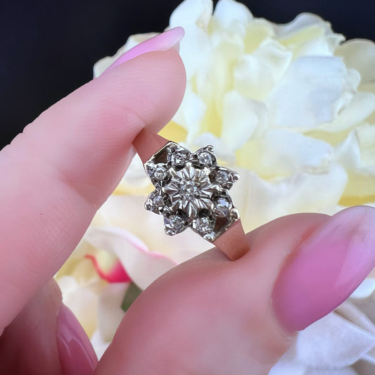 Anello vintage a margherita o stella con diamanti – Birmingham, 1980