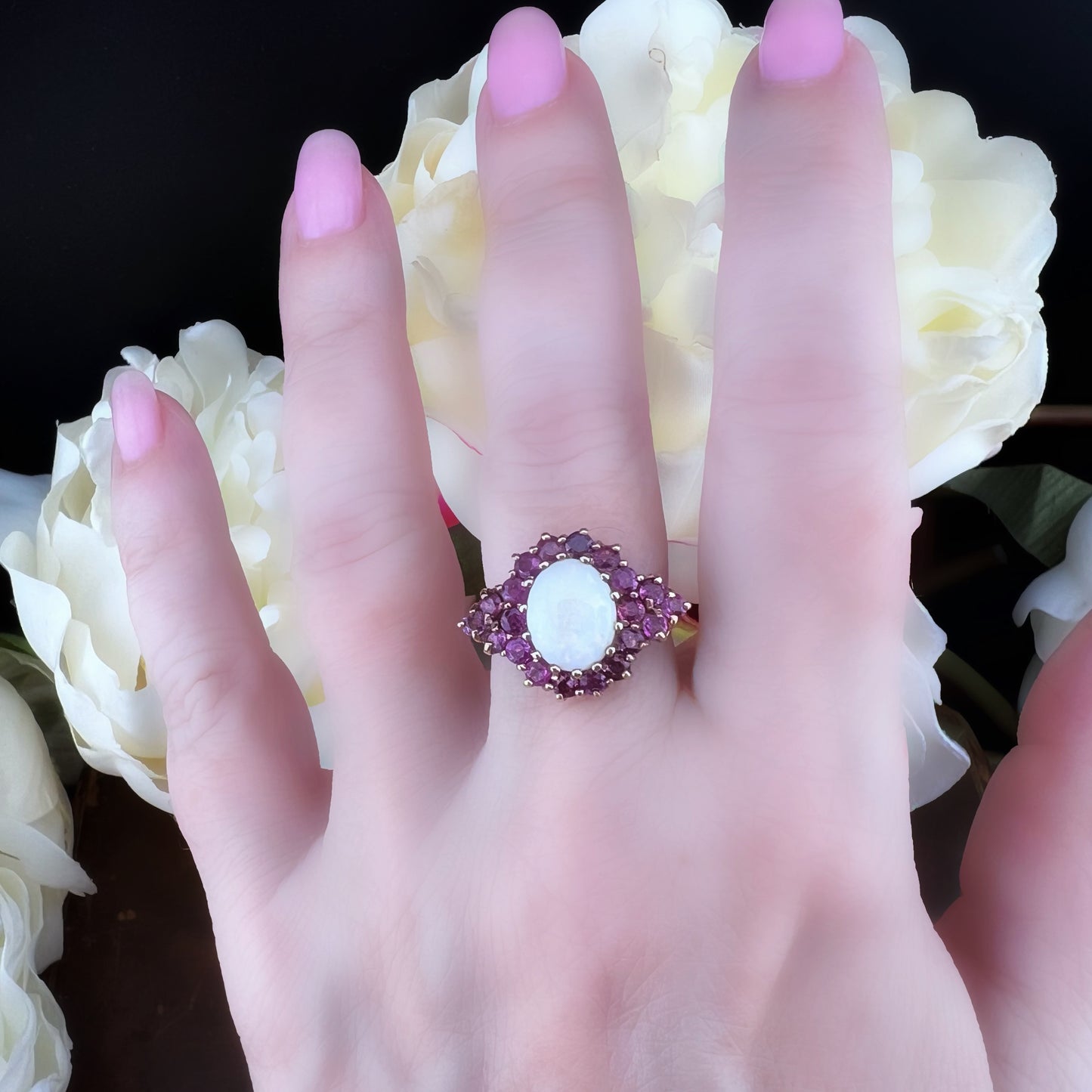 Anello vintage in oro giallo 9 ct con opale e rubini – Birmingham, 1989