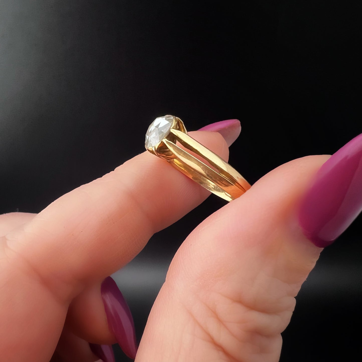 Antique 14K gold ring with 0.60 ct rose diamond