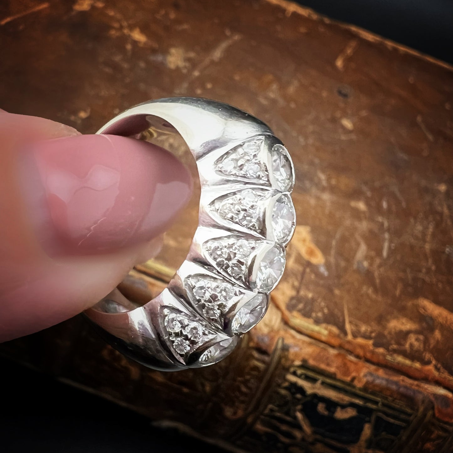 Riviera-Bandring aus 18 Karat Gold und Diamanten von insgesamt 1,40 Karat