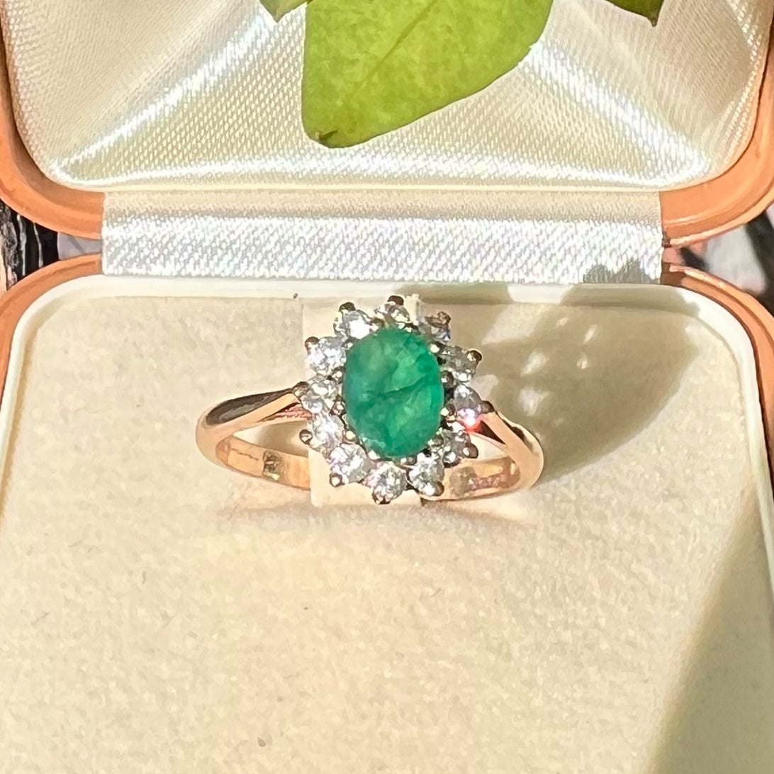 Vintage-Goldring mit Gänseblümchen und Smaragd – Birmingham, 1984