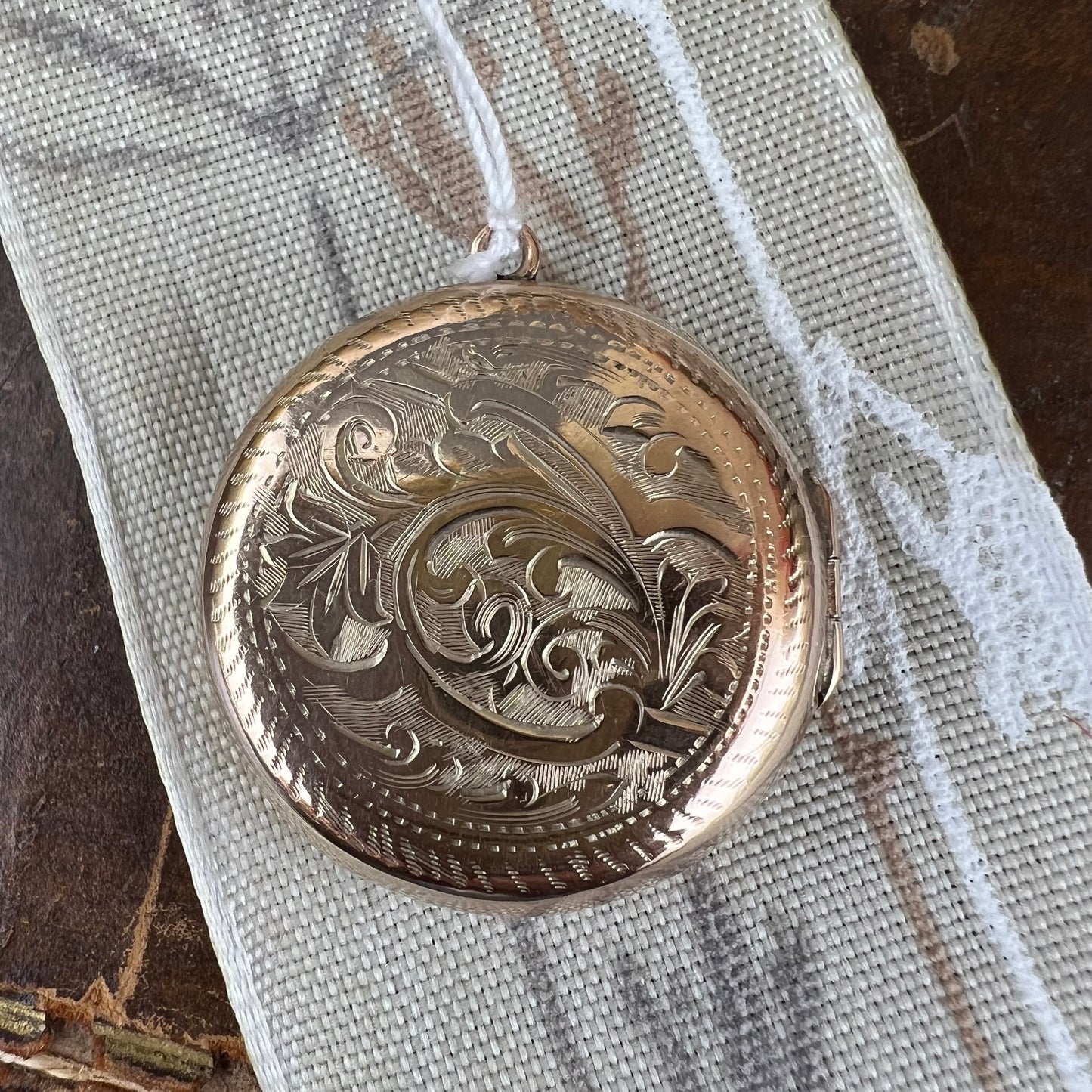 N. 04 - Locket porta foto in oro 9 ct back & front primi ‘900