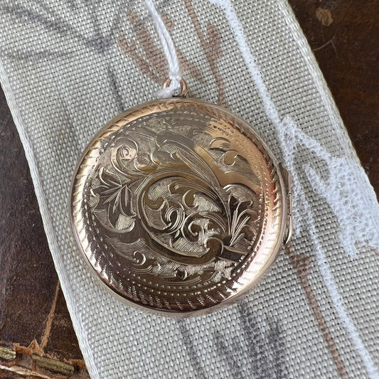 N. 04 - Locket porta foto in oro 9 ct back & front primi ‘900