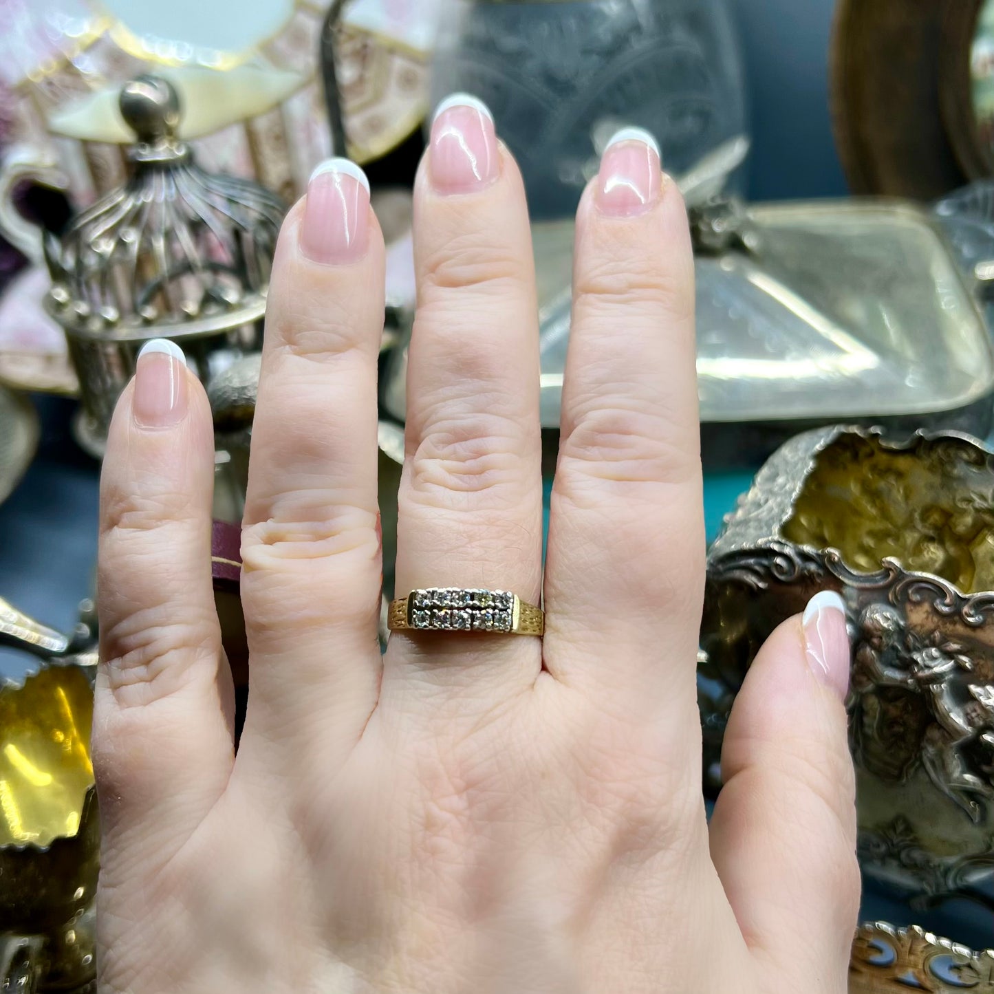 Riviére in yellow gold with a double row of diamonds