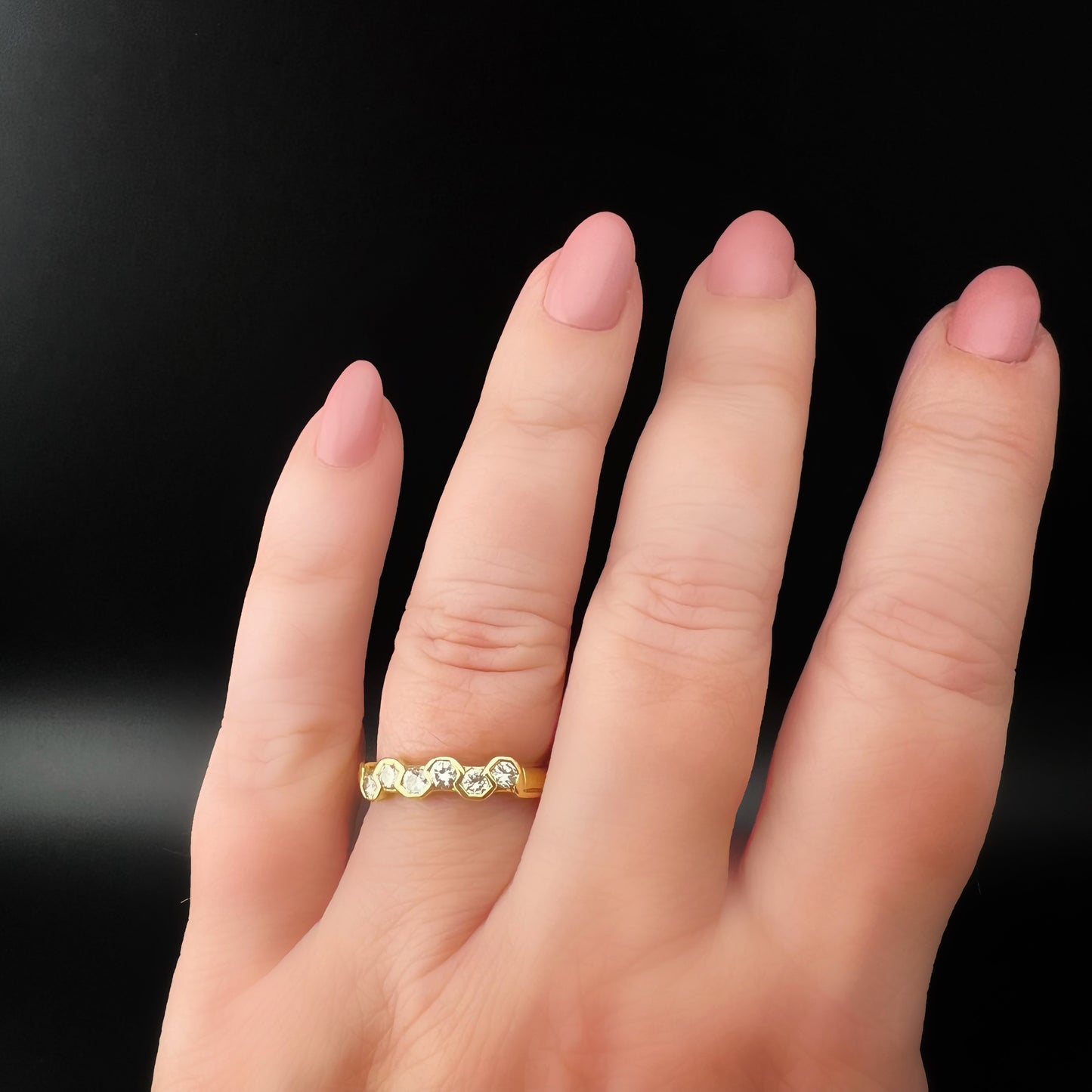 18k gold Riviera wedding ring with honeycomb diamonds