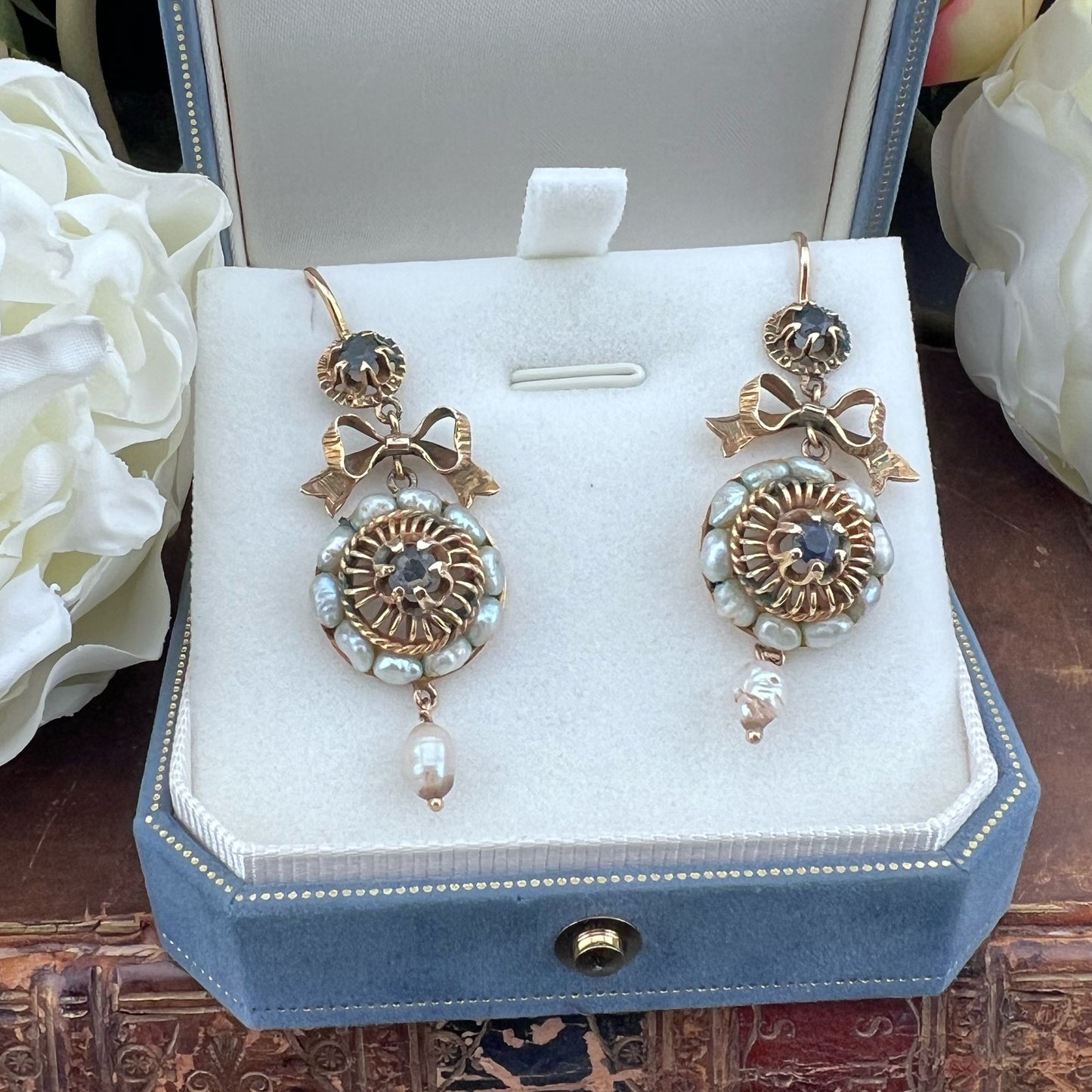 Antique Pair of 10kt Gold Earrings with Sapphires and Baroque Pearls – Late 19th Century