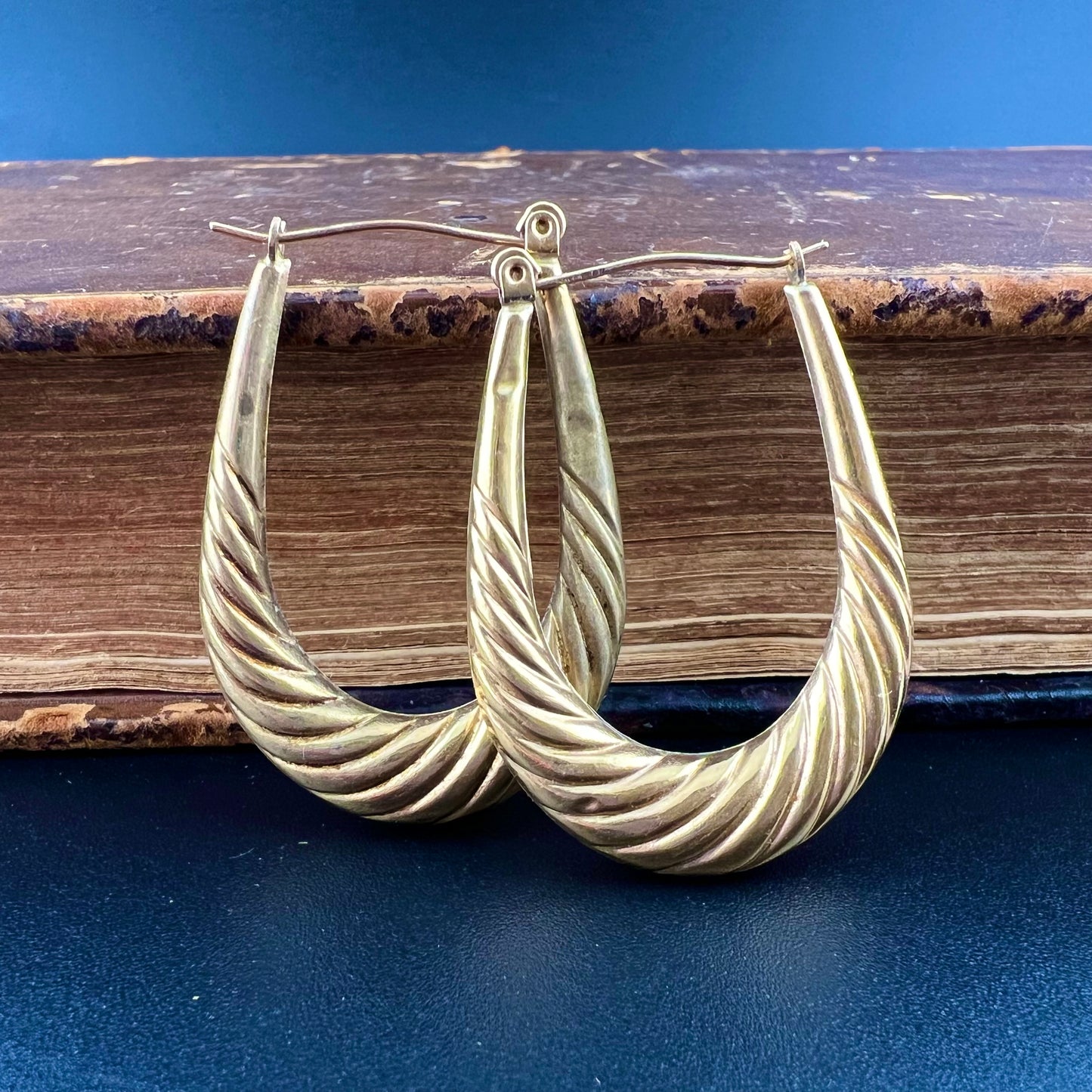 Vintage 9ct gold torchon hoop earrings.