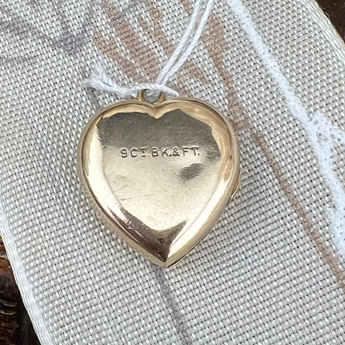 N. 09 - Locket porta foto in oro 9 ct back & front primi 900