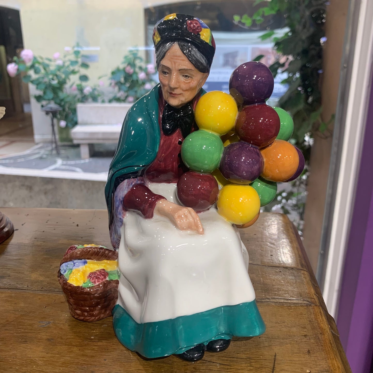 Royal Doulton porcelain figurine “The Old Balloon Seller”