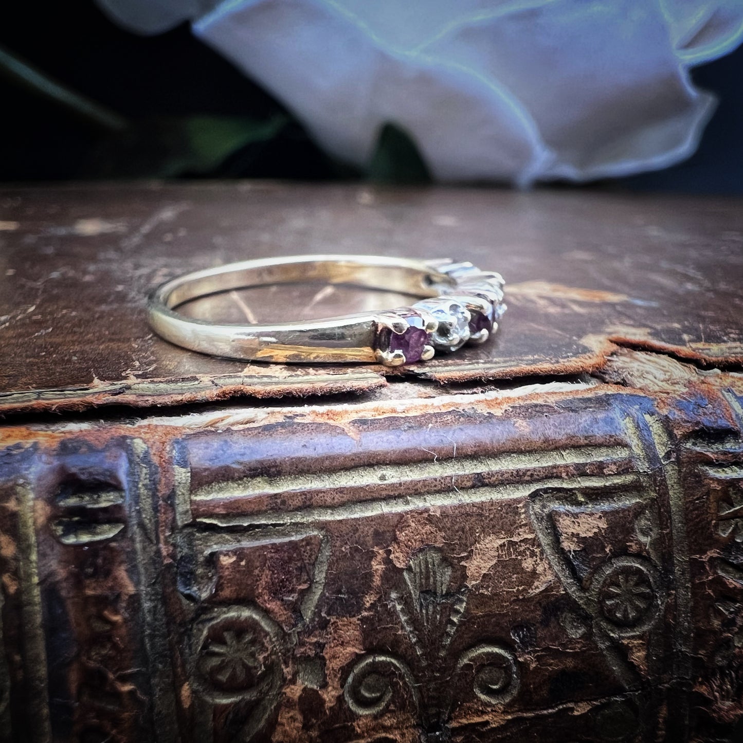Ring with rubies and diamonds