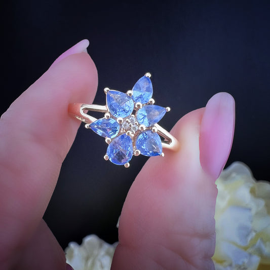 Anello vintage in oro giallo con topazi indaco e diamanti