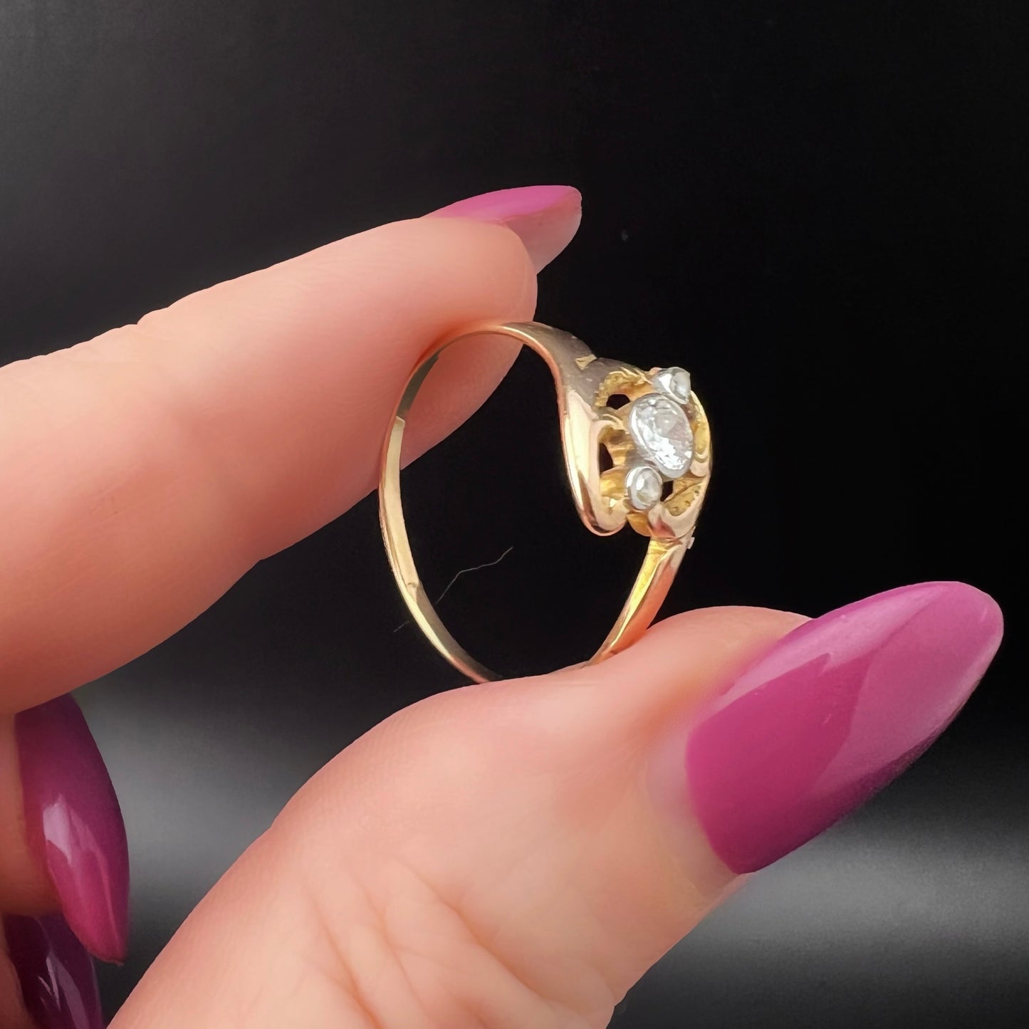 Anello Art Nouveau in oro 18 ct e diamante a taglio europeo