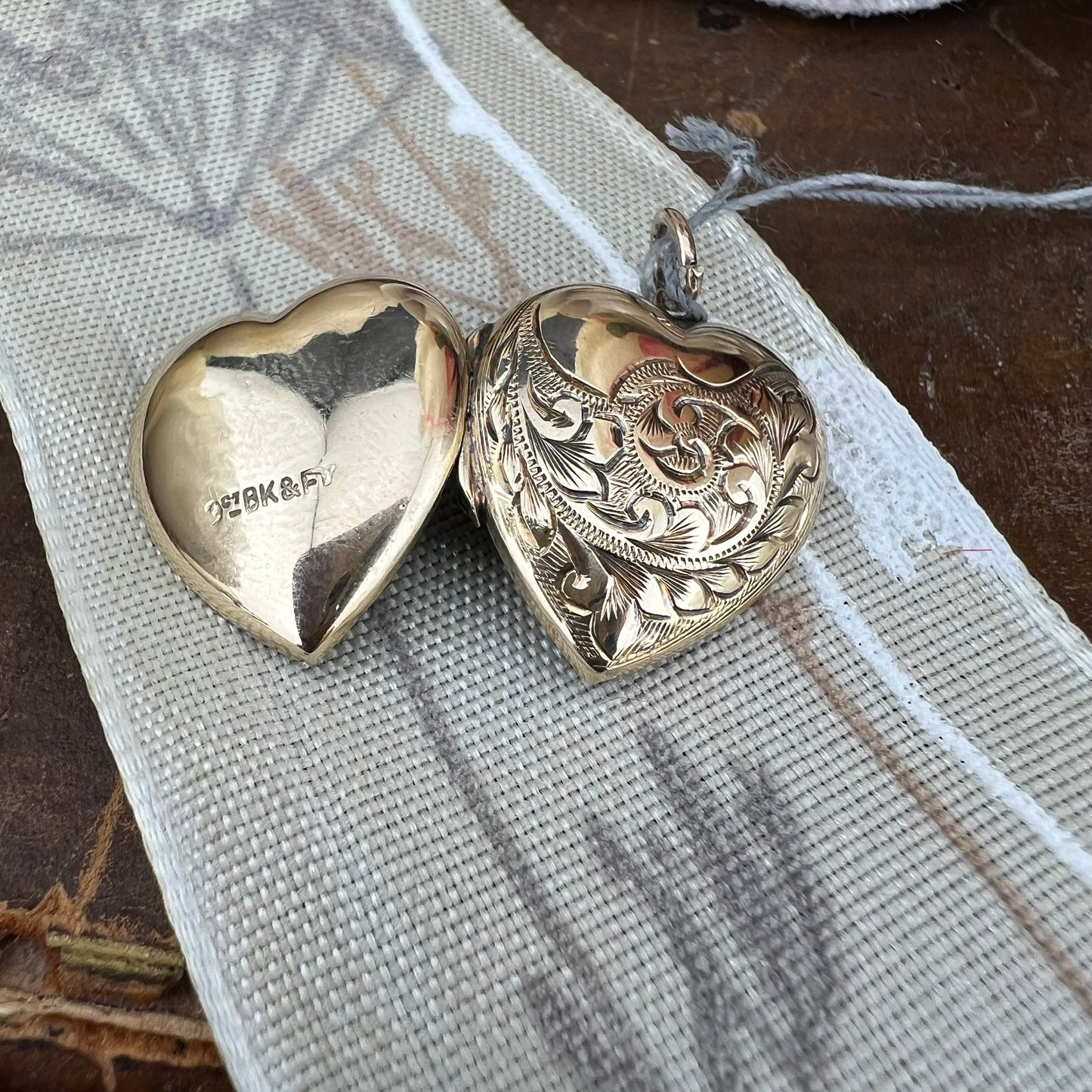 N. 02 - Locket porta foto oro 9 ct back & front primi ‘900