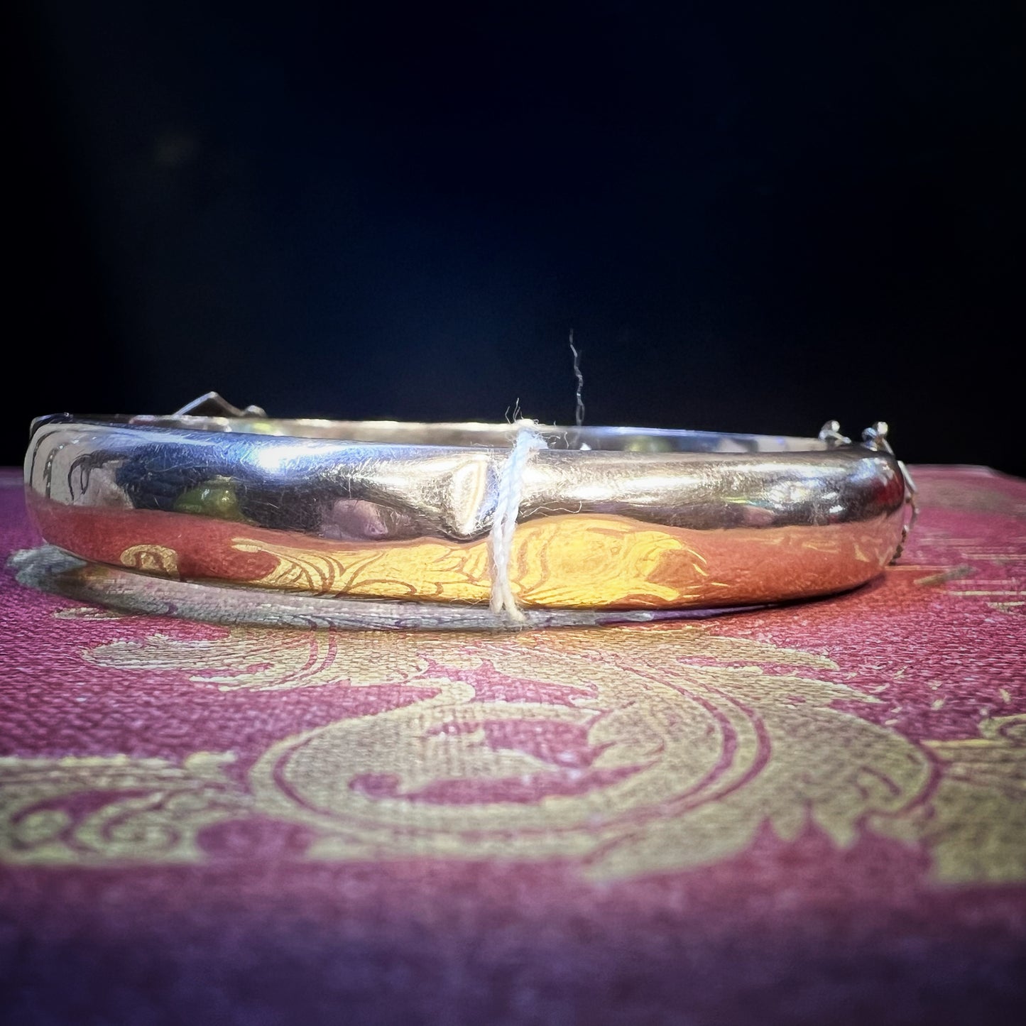 Antique rigid cuff bracelet with buckle decoration - Birmingham late 19th century