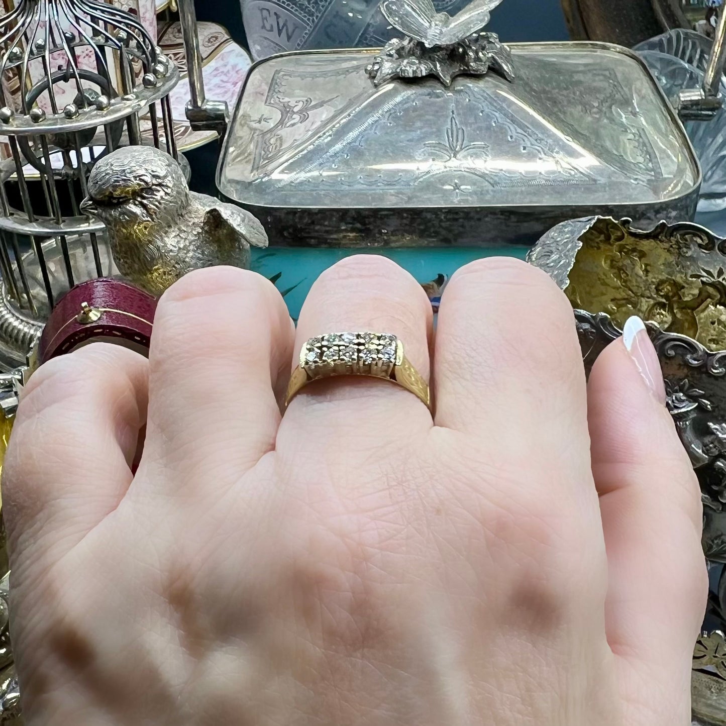 Riviére in yellow gold with a double row of diamonds