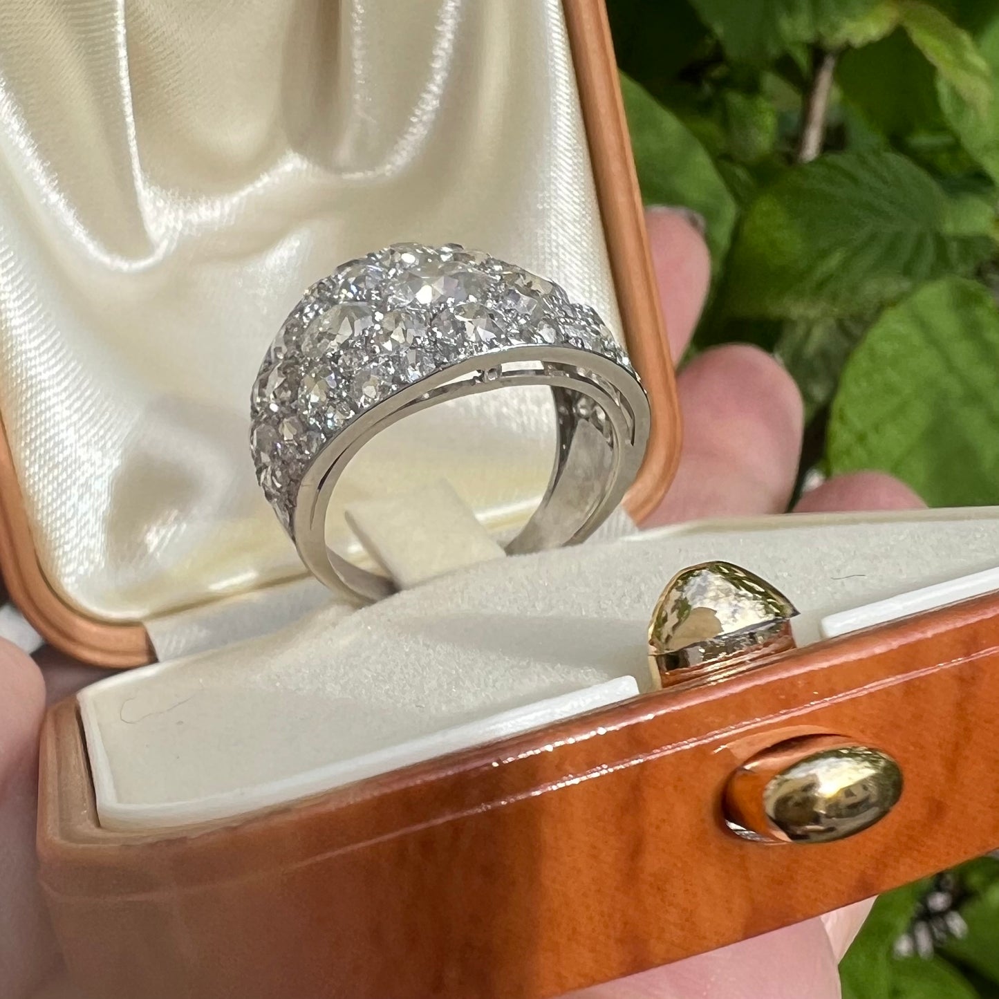 Platin-Bandring mit Altminendiamanten 7 ct GIA