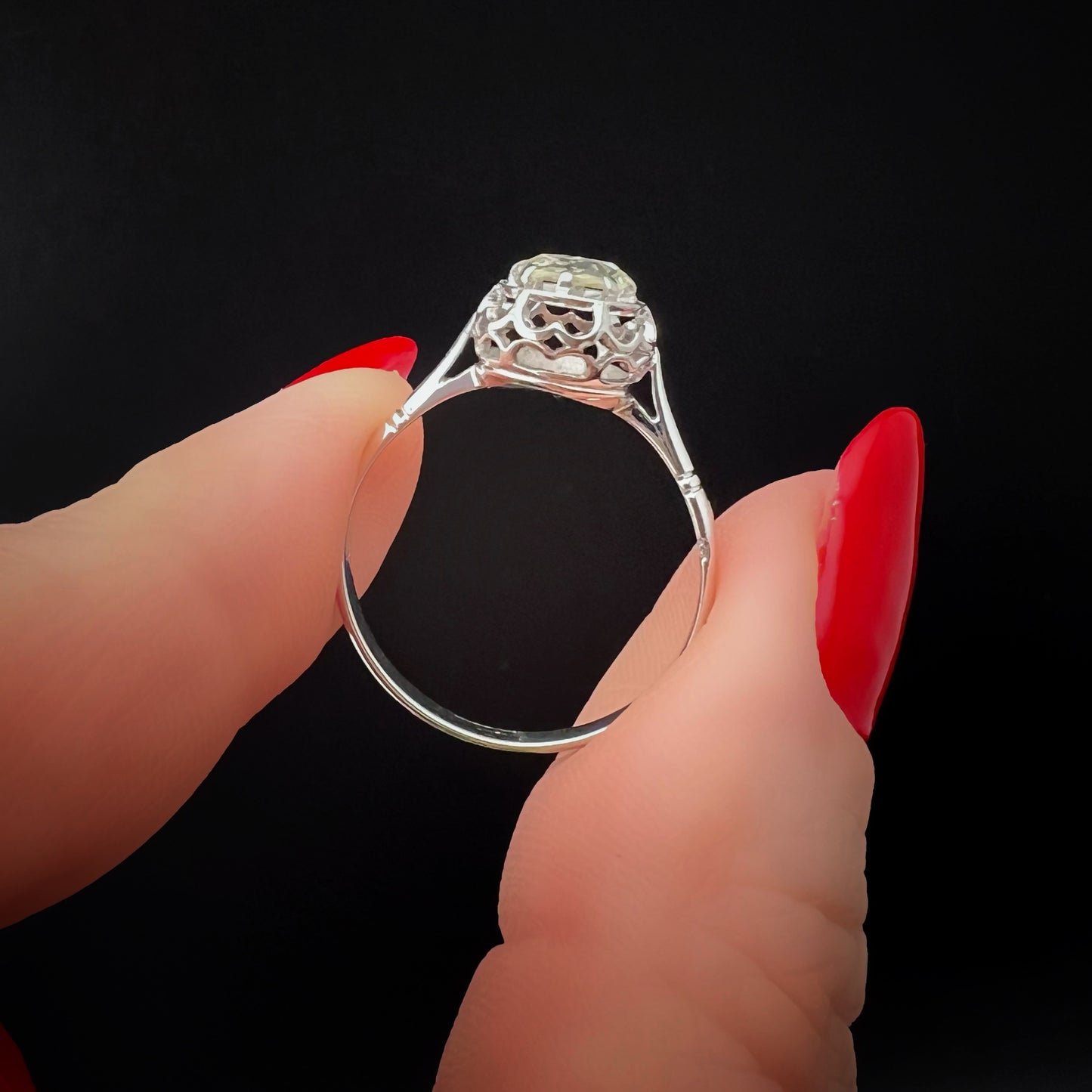 18 Karat Gold-Solitärring mit Diamant im Rosenschliff – 1930er