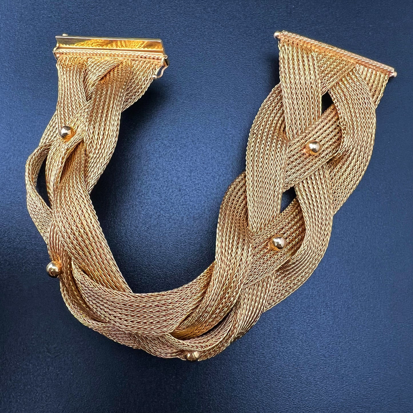 Importante bracciale italiano a treccia in oro 18 ct 63.1 grammi