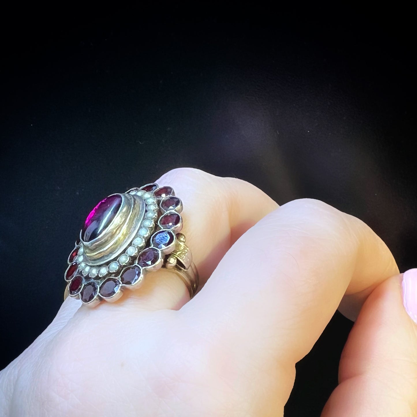 Gold locket ring with garnets and pearls, Italy, c. 1880