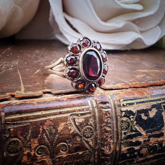 Vintage Gold Margherita Ring mit Granaten