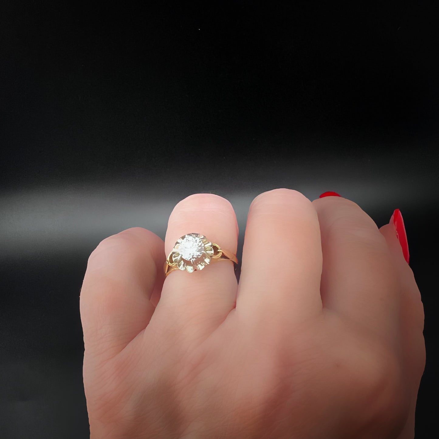 18 Karat Gold-Solitärring mit Diamant im Rosenschliff – 1930er