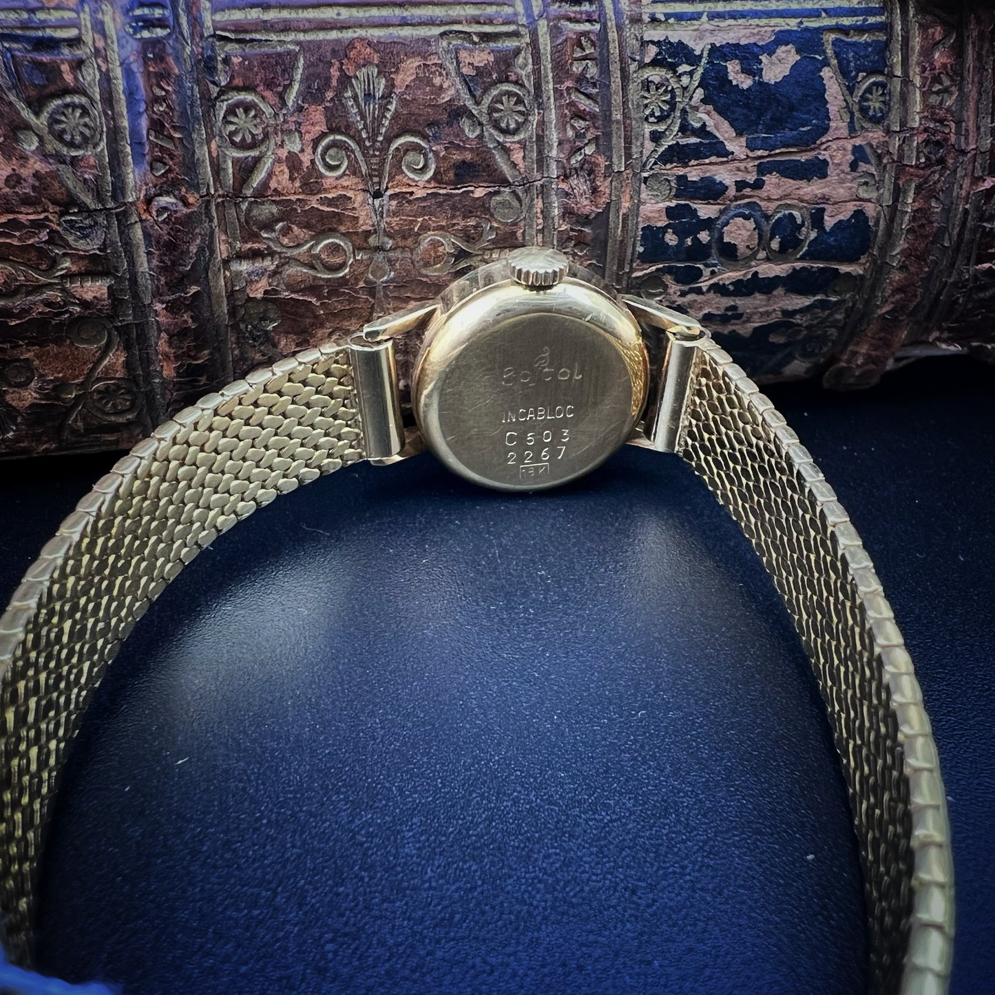 Bostol – Schweizer Damenuhr aus 18 Karat Gold, 1960er