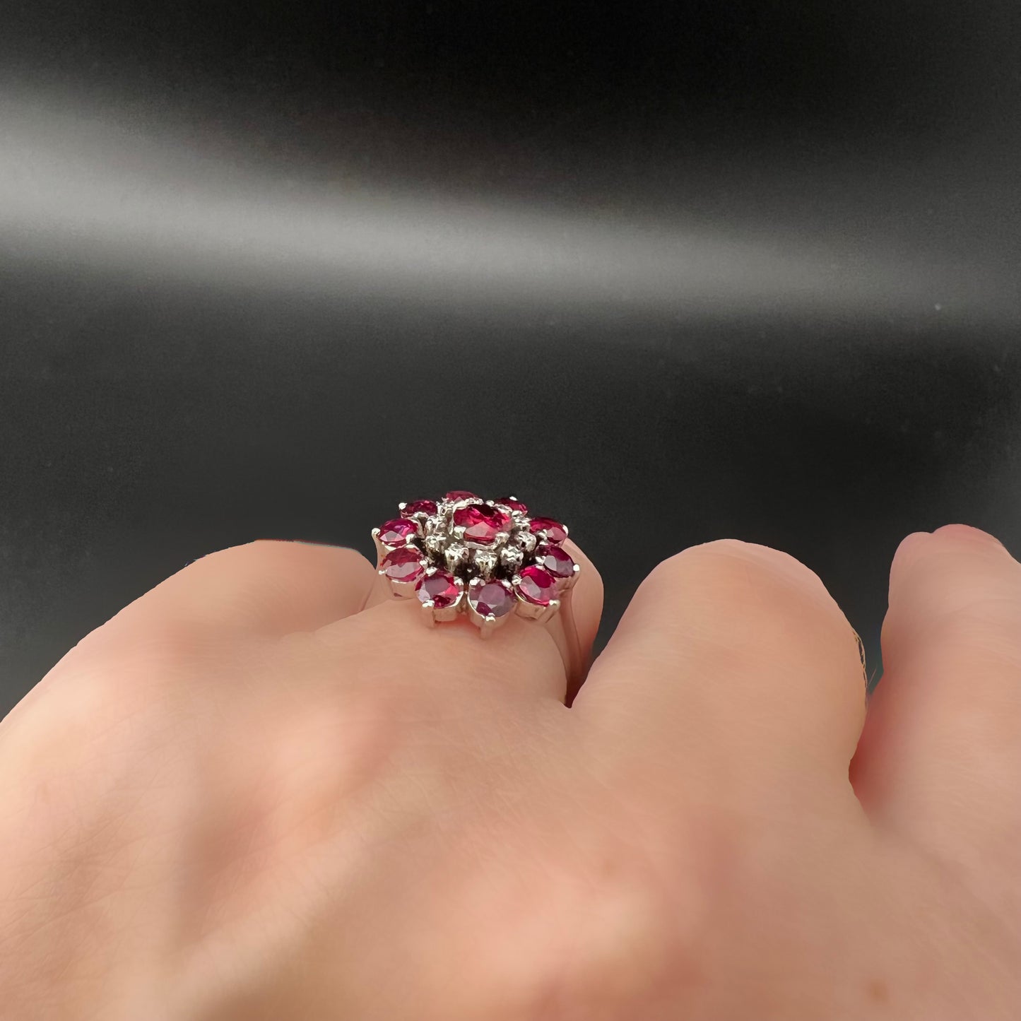 18K gold natural ruby and diamond daisy ring