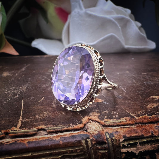 Anello vintage in oro giallo con ametista