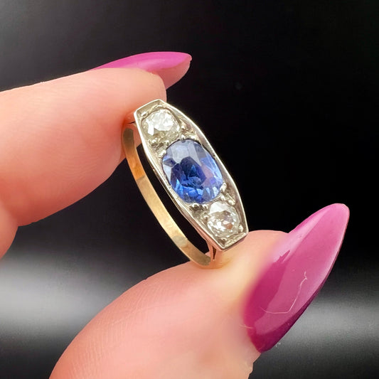 Anello trilogy in oro 14 ct zaffiro e diamanti old mine