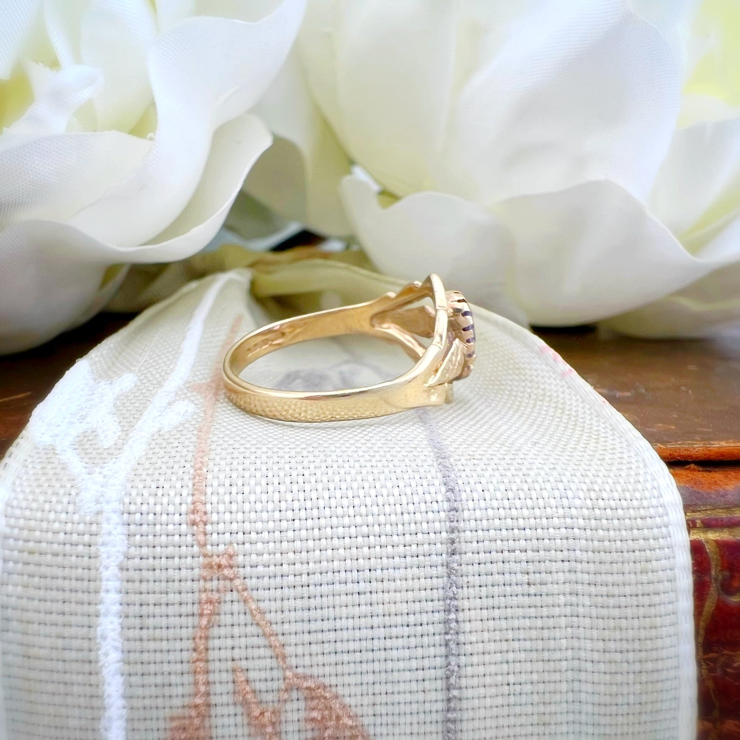 Anello vintage chevalier con ametista