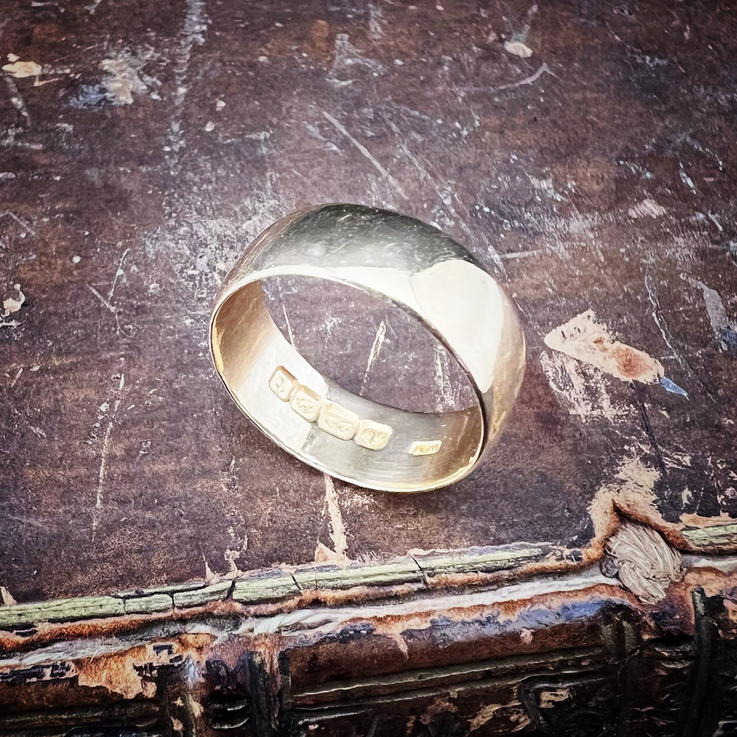 Antique 22-karat gold wedding ring – Birmingham, 1918