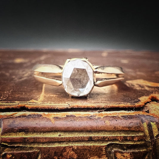 Anello antico in oro 14 ct con diamante a rosa per 0.60 ct