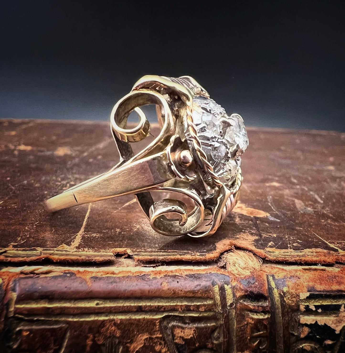 Antique 14K gold ring with diamonds - Early 1900s