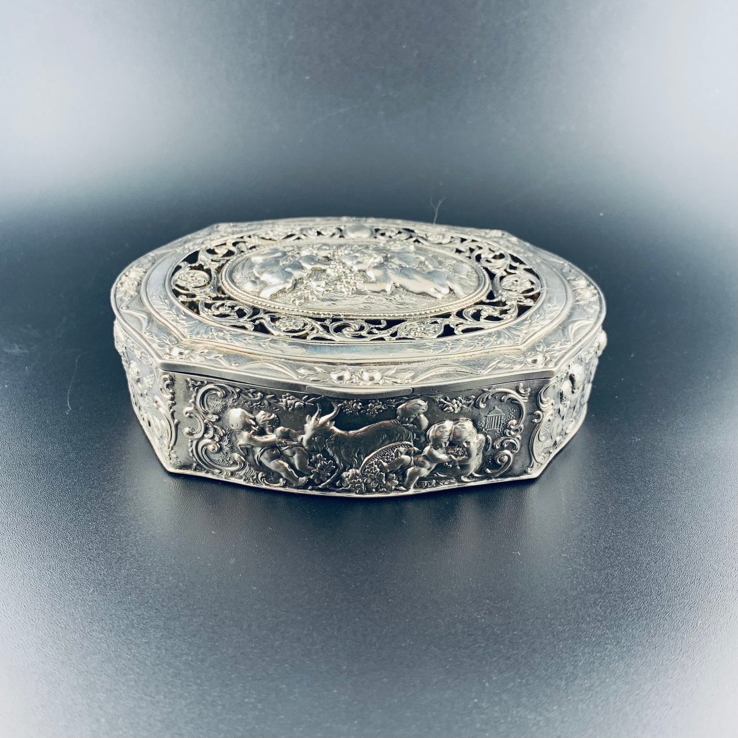 Deutsche Silberdose aus den frühen 1900er Jahren
