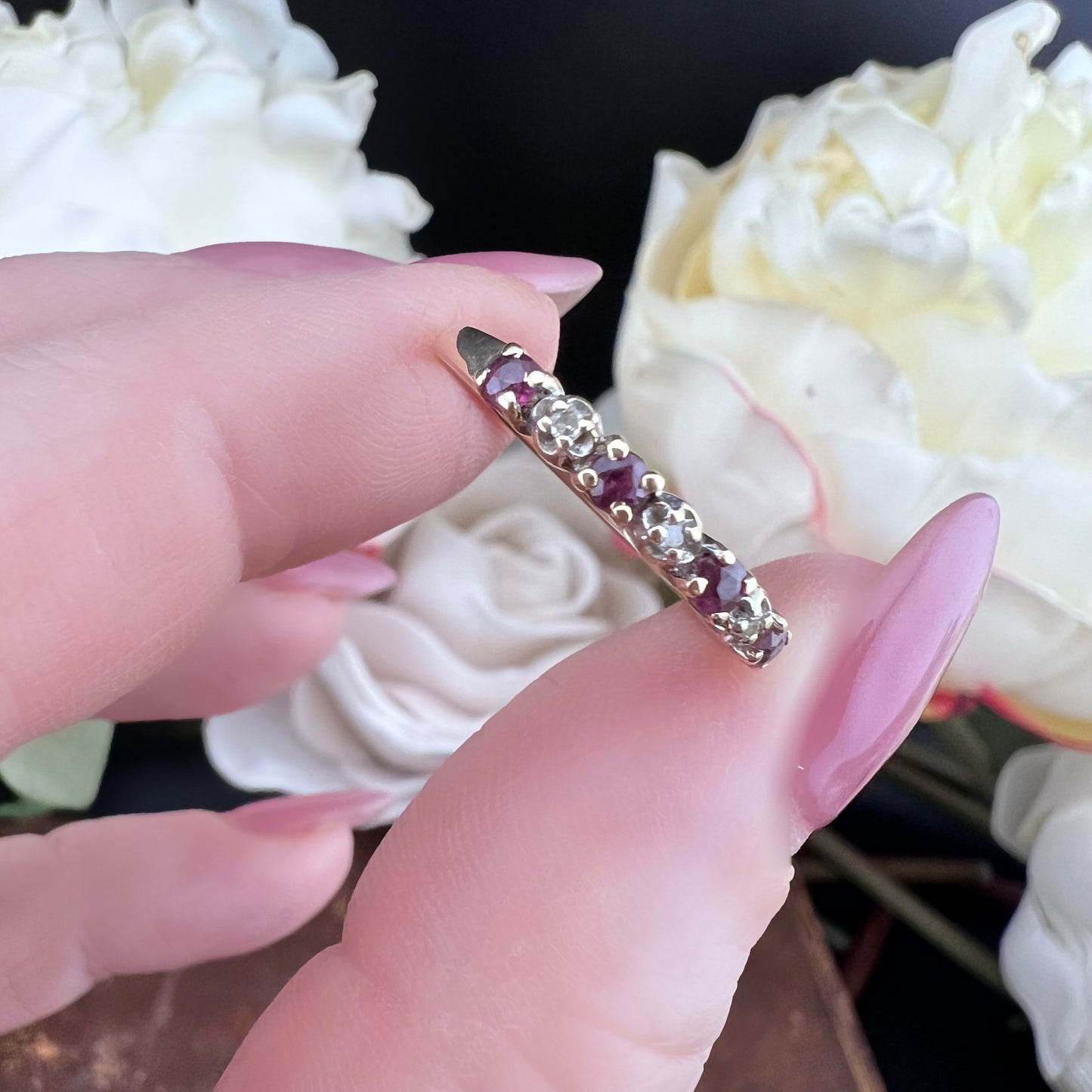 Ring with rubies and diamonds