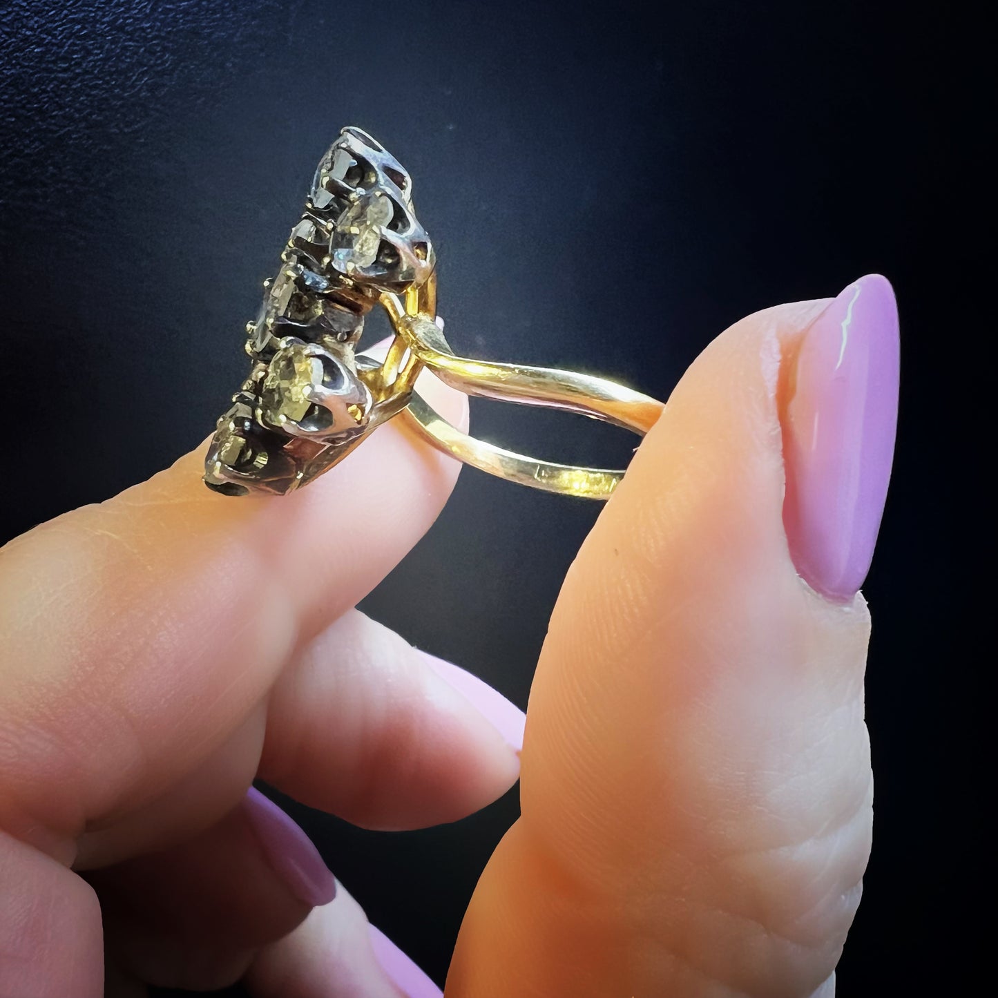 Antique 18K Yellow Gold and Silver Ring with Rose-Cut Diamonds